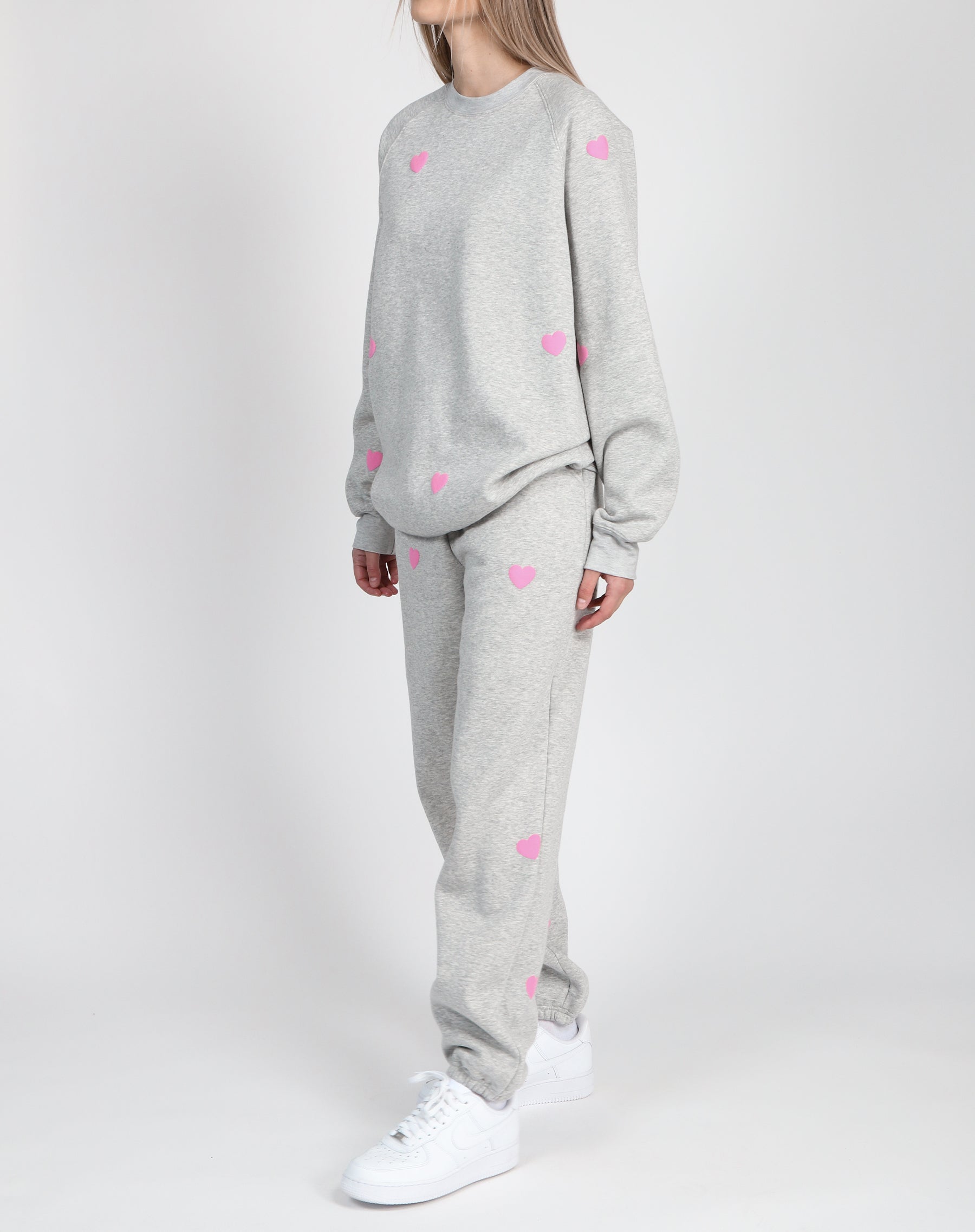 BRUNETTE THE LABEL VALENTINE SPECIAL EDITION HEART BIG SIS CREW