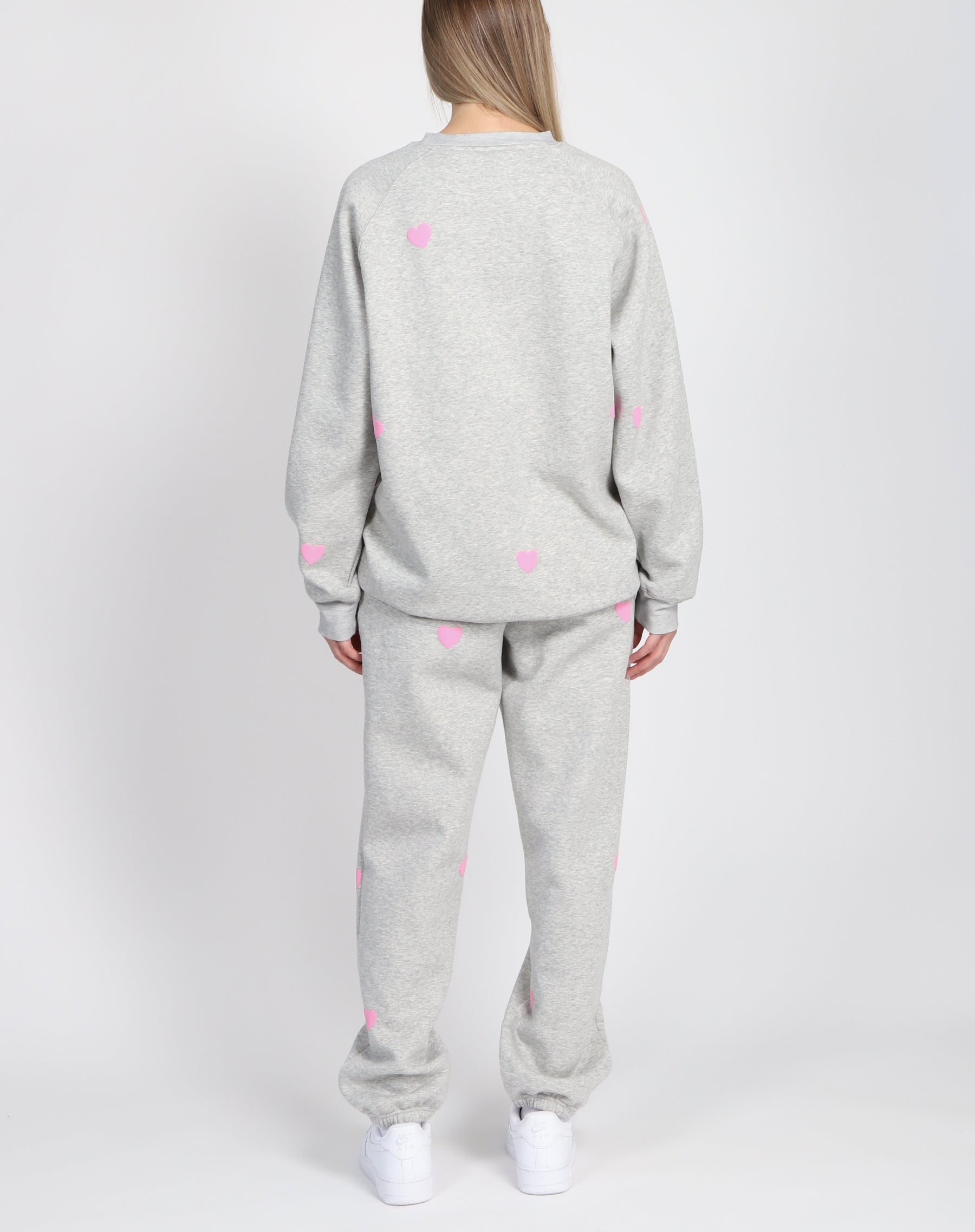 BRUNETTE THE LABEL VALENTINE SPECIAL EDITION HEART BIG SIS CREW